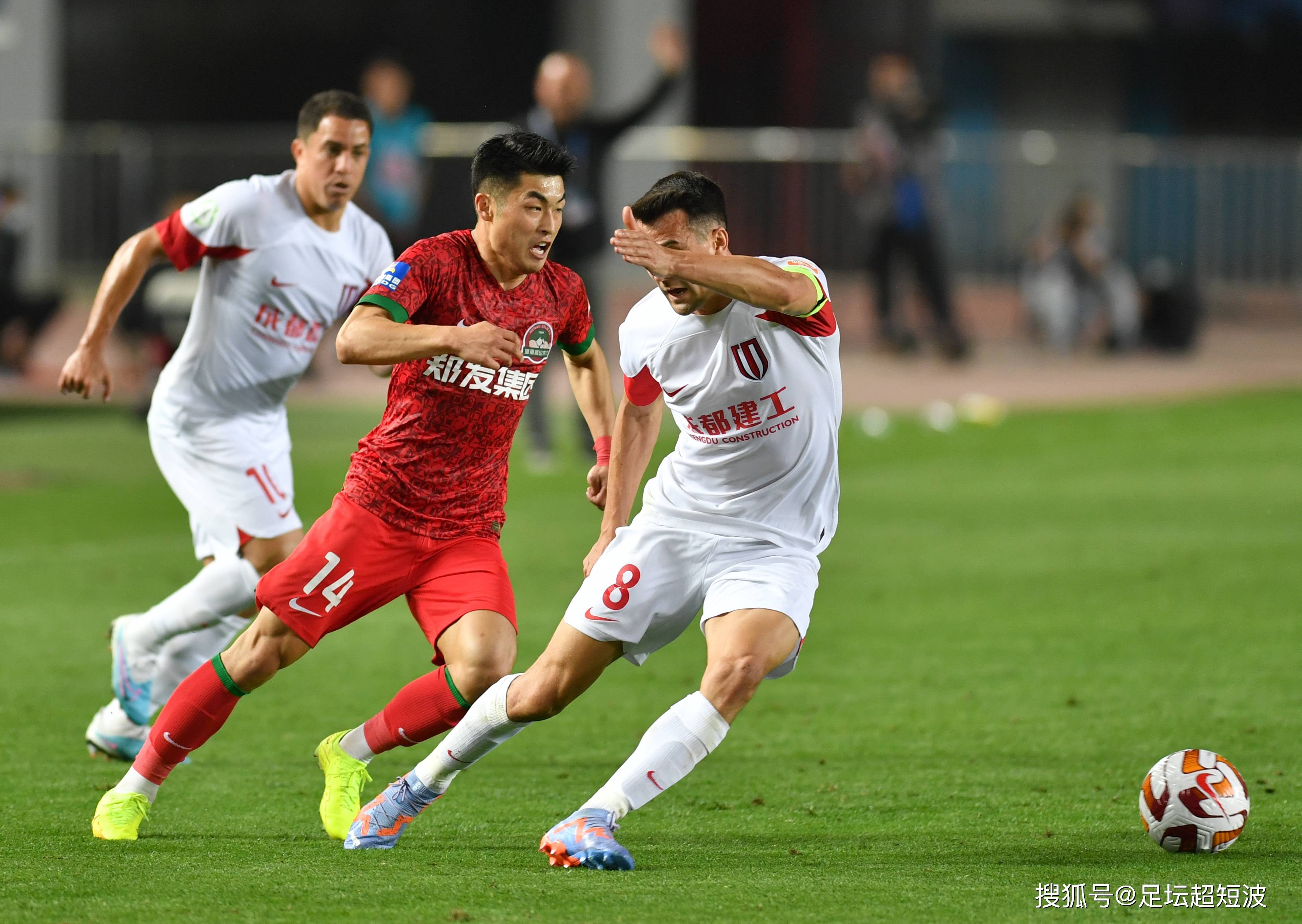 均25分左 均25分左