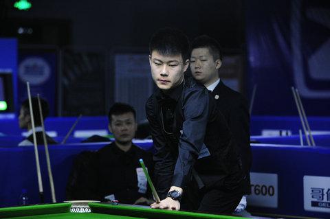 发球员最大 发球员最大