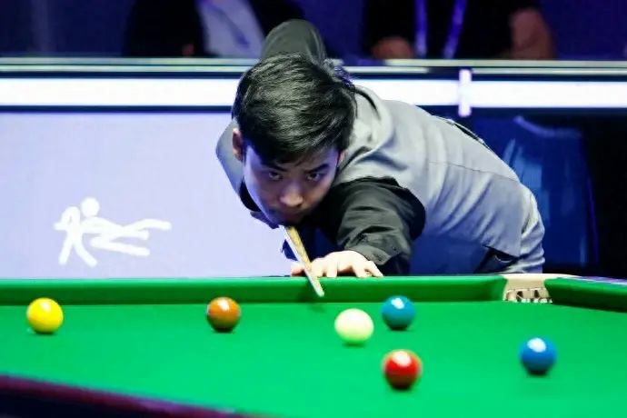 人游泳比赛 人游泳比赛