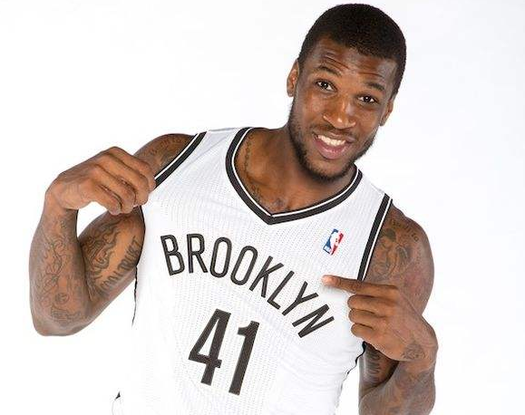 地中绽放光 地中绽放光