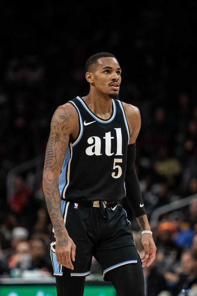 频繁更迭的 频繁更迭的