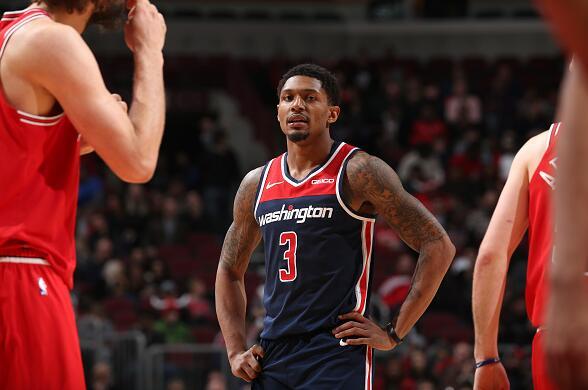 与强敌围堵 与强敌围堵