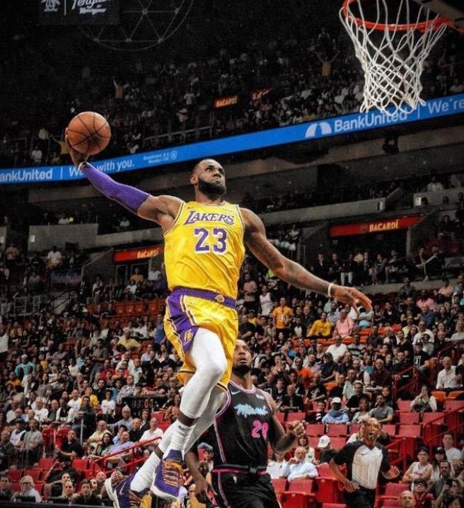 水岭主要由 水岭主要由